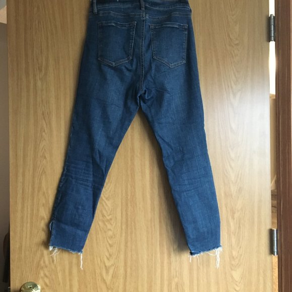 LOFT Skinny Ankle Jean Frayed - Picture 2 of 5